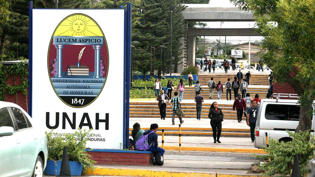UNAH pone a disposición instalaciones a las autoridades de salud
