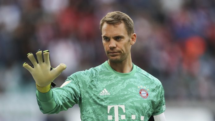 RB Leipzig v FC Bayern Muenchen - Bundesliga Manuel Neuer