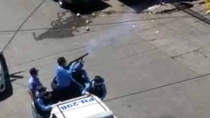 Policía Policía
