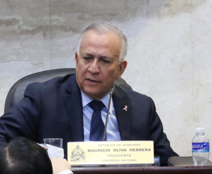 Mauricio Oliva Mauricio Oliva