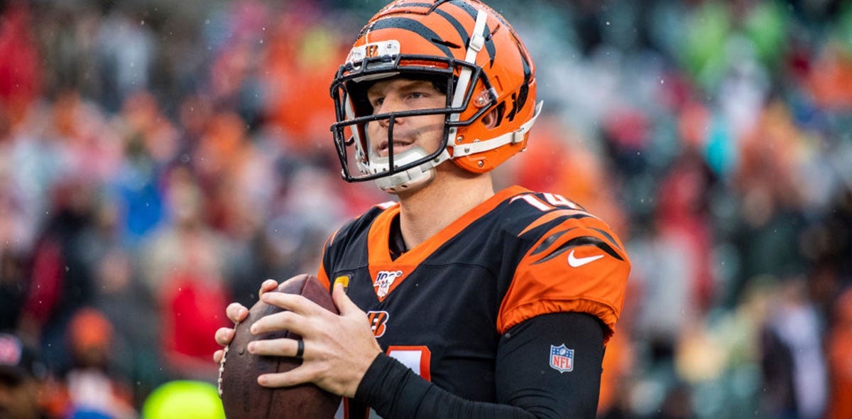 El contrato de Joe Burrow con los Bengals que lo ubica como el