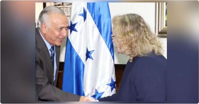 mauricio Oliva mauricio Oliva
