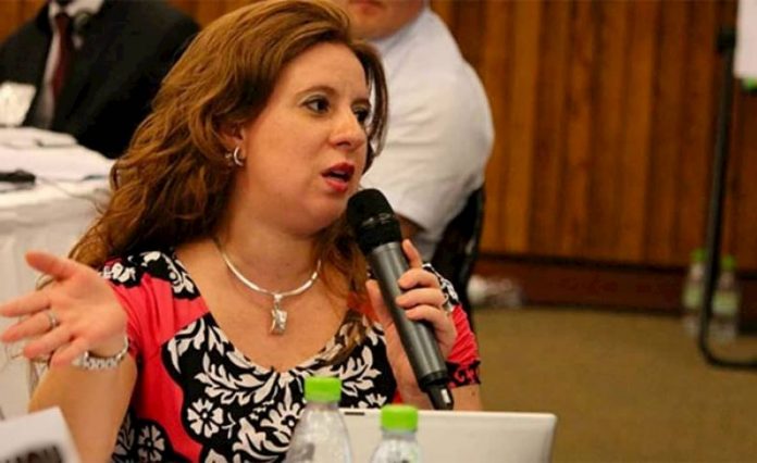 Evelyn Bautista Evelyn Bautista