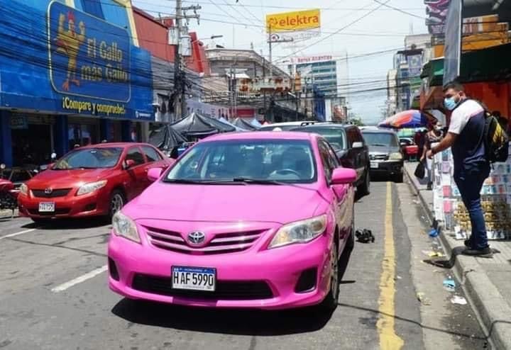 Taxis rosa proyecto innovador