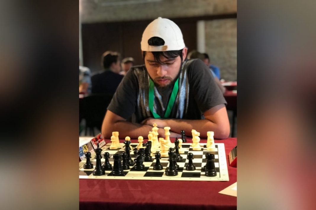 hondureño campeón de ajedrez en españa