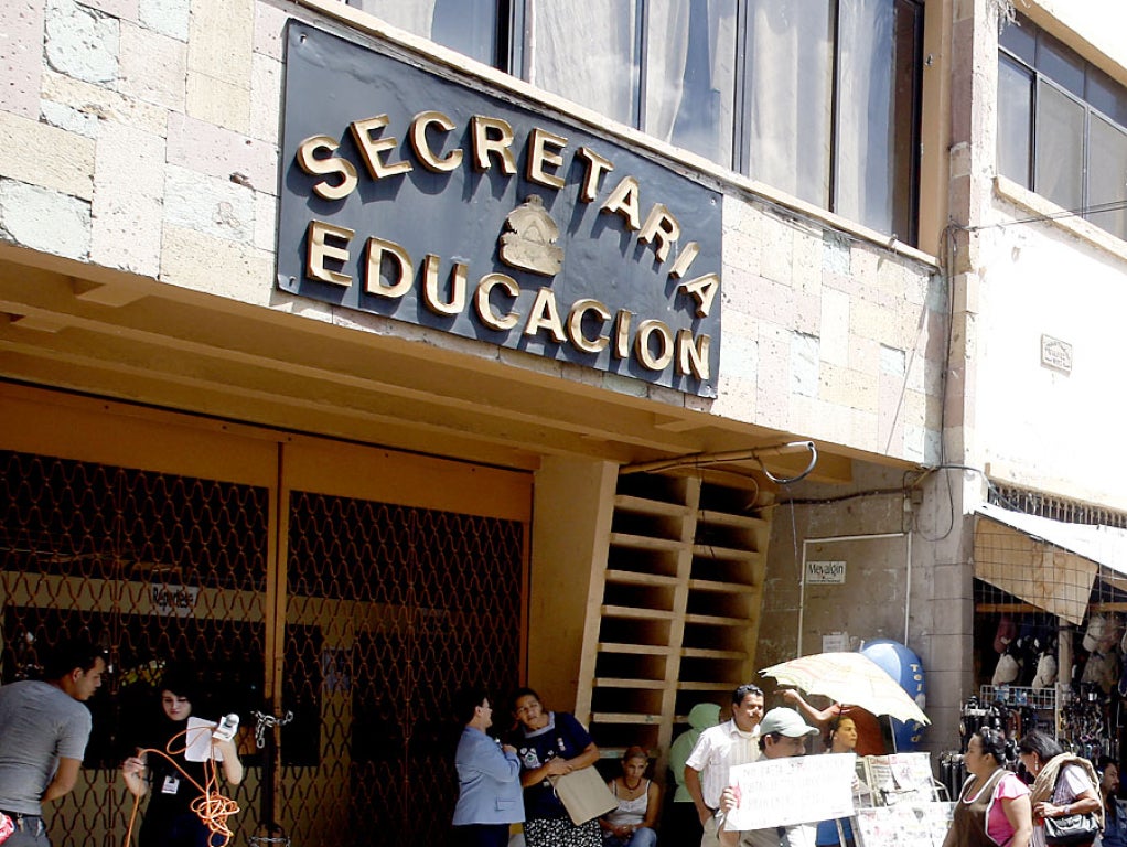 docentes despedidos en pandemia