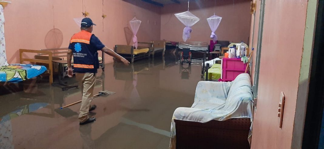 inundado hogar de ancianos en danlí