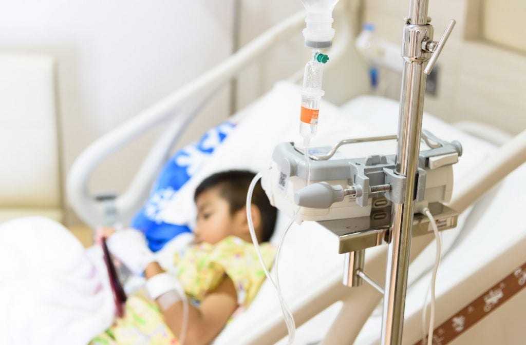 hospitalizaciones de niños con COVID-19