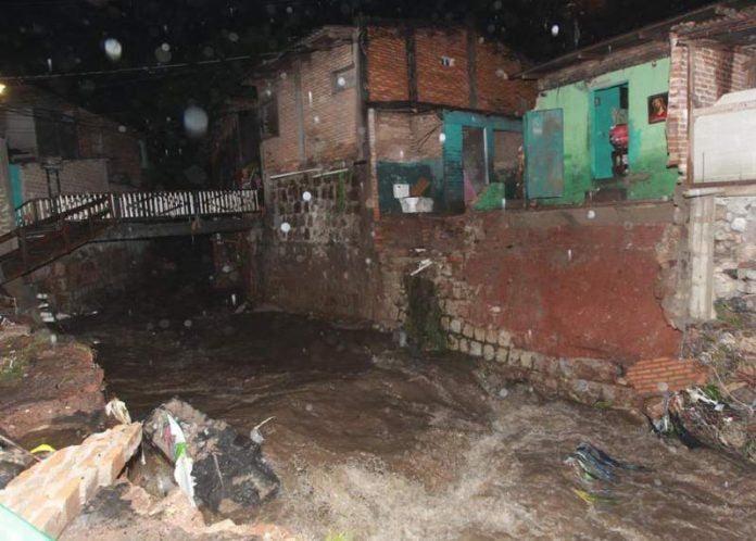 Tegucigalpa riesgo derrumbe Tegucigalpa riesgo derrumbe