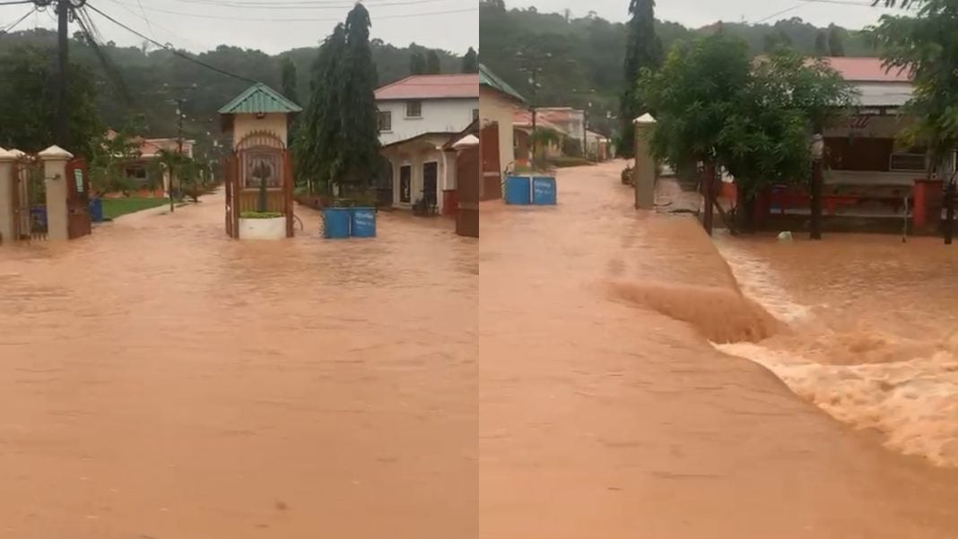 Inundada residencial Monte Verde en La Ceiba
