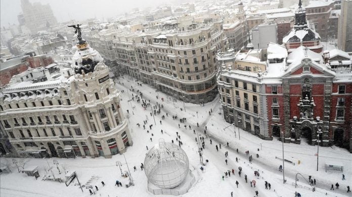 Hondureña en Madrid nieve