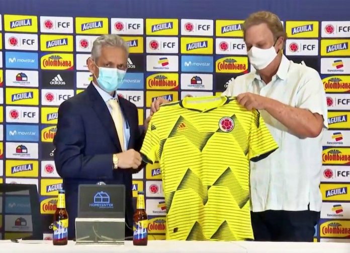 Rueda fue presentado oficialmente como director técnico de la selección cafetera en conferencia de prensa, junto al presidente de la Federación, Ramón Jesurún.