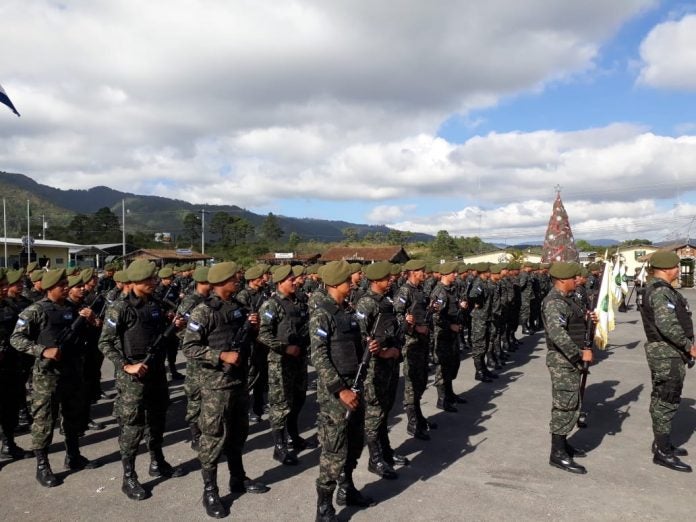 Fuerzas Armadas rechaza vínculos narcotráfico