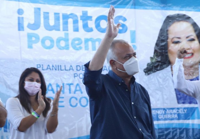 Mauricio Oliva campaña Copán
