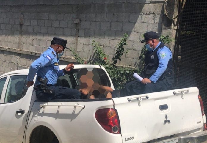 Guatemala (11) Capturan a hombre por intentar violar a menor.