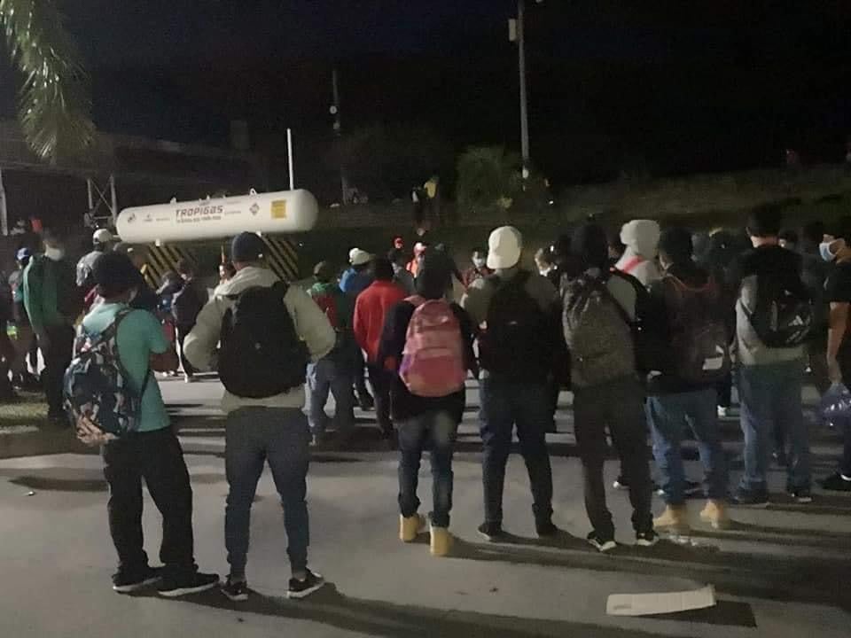 relatos hondureños caravana de migrantes