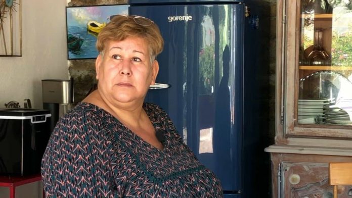 mujer-lucha-por-demostrar-que-está-viva mujer-lucha-por-demostrar-que-está-viva