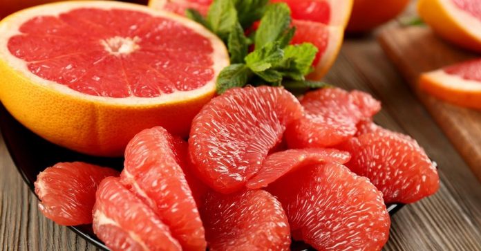 propiedades y beneficios de comer toronja