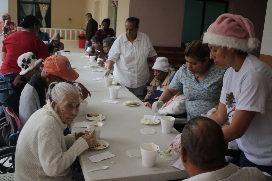 Ancianos COVID-19 San Felipe