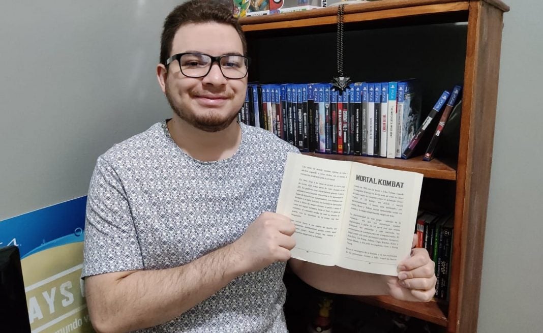 Hondureño publica libro sobre videojuegos
