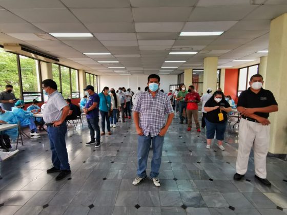 vacunación periodistas en Tegucigalpa
