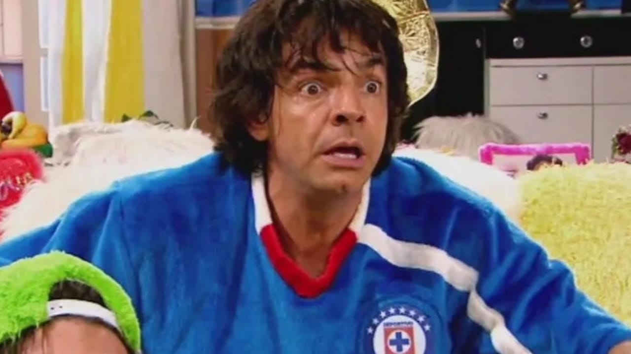 Eugenio Derbez sorprende con su reacción tras gane del Cruz Azul