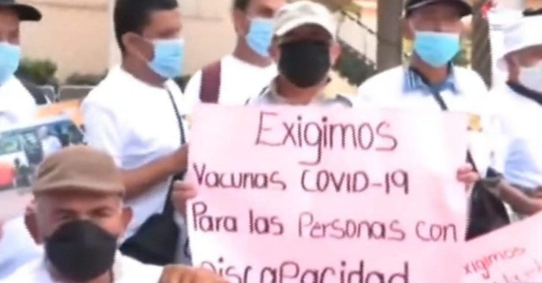 discapacitados vacuna Honduras protesta