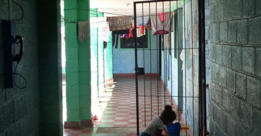 Muertes en cárceles de Honduras