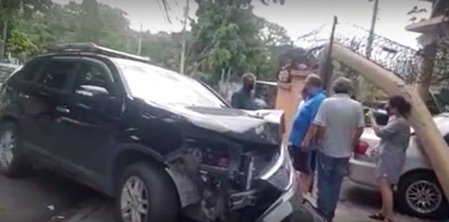 conductora destruye casa en tegucigalpa