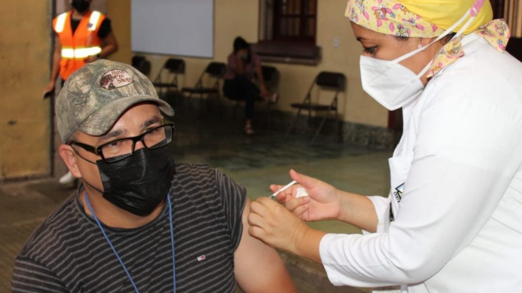 viernes vacunación COVID-19 Honduras