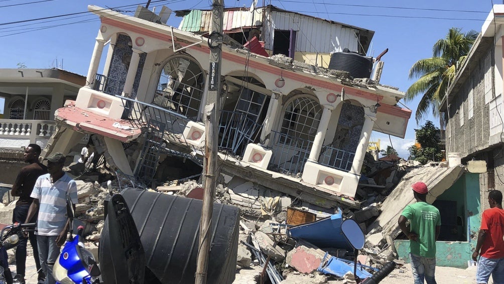 sismo Haití 1300 muertos