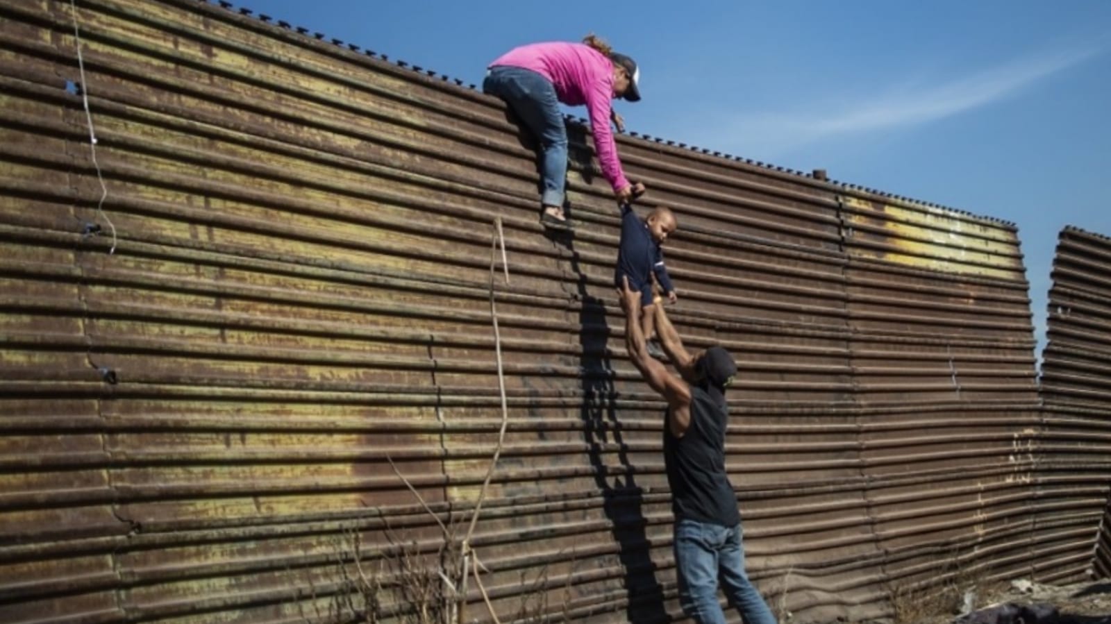 hondureña muro EEUU