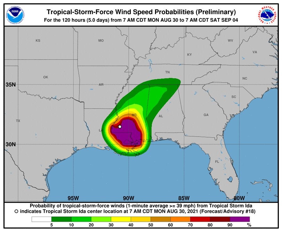 Según el NHC, el ciclón Ida ha perdido la categoría de huracán y avanza por el sur de Estados Unidos como una tormenta tropical.