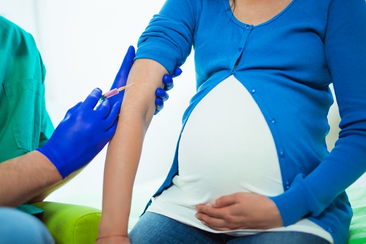 Vacunación mujeres embarazadas COVID-19