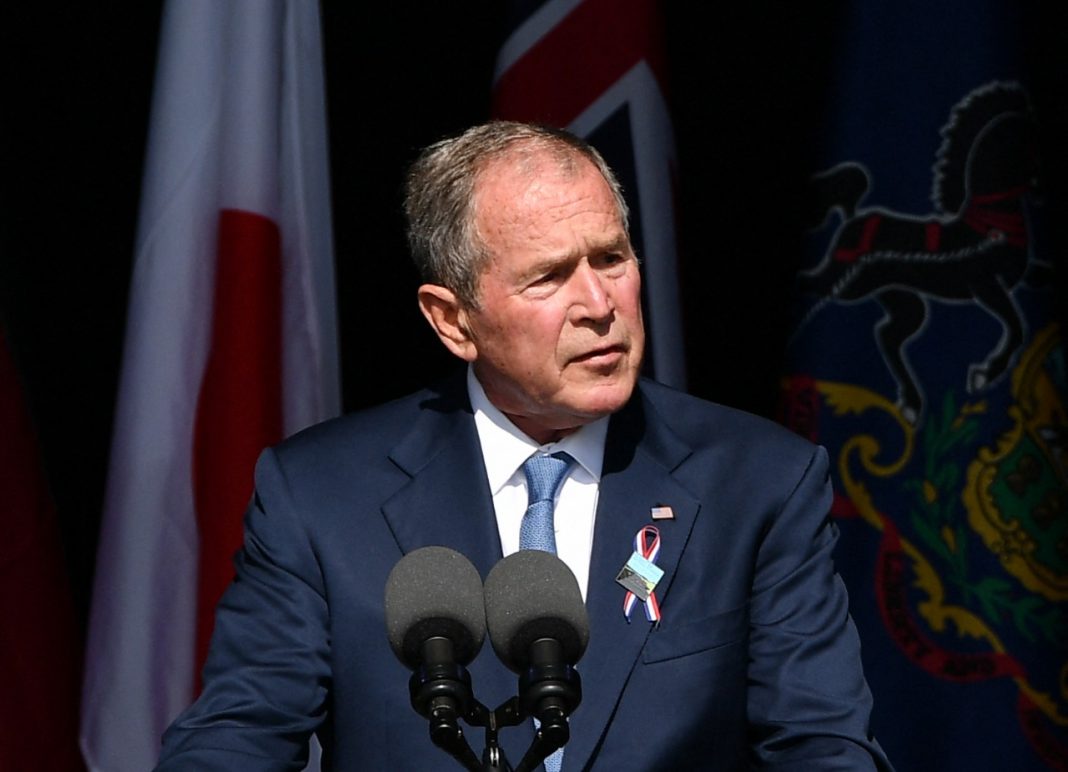 Bush lamenta desunión de EEUU a 20 años de los atentados del 9/11