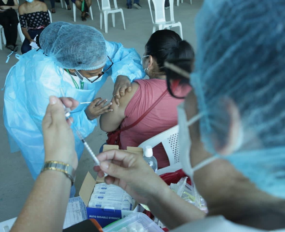 "La vacunación debe ser obligatoria”, opina ministra de Salud