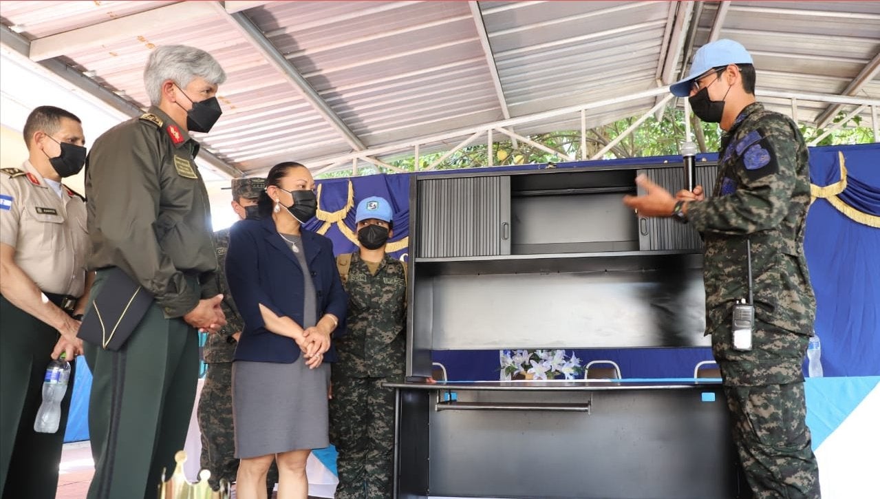 Así celebraron las Fuerzas Armadas su 196 aniversario