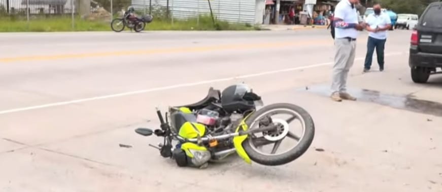 Conductor de motocicleta perdió la vida.