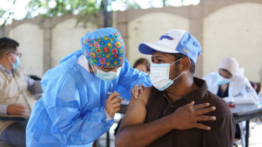 Vacunación COVID-19 lunes Honduras
