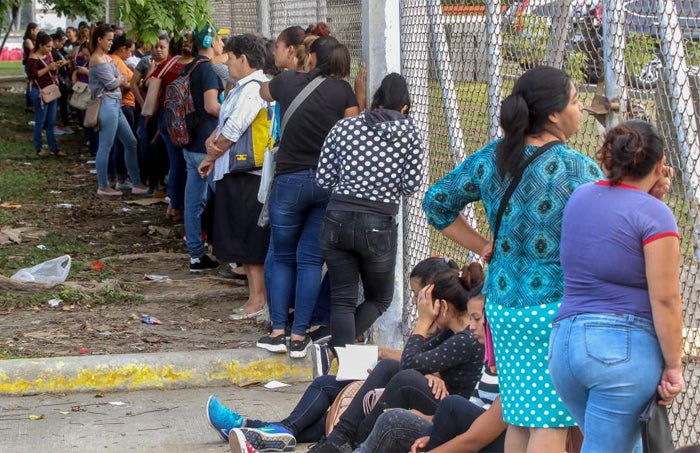 En Honduras más de la mitad de las mujeres no tienen un empleo.