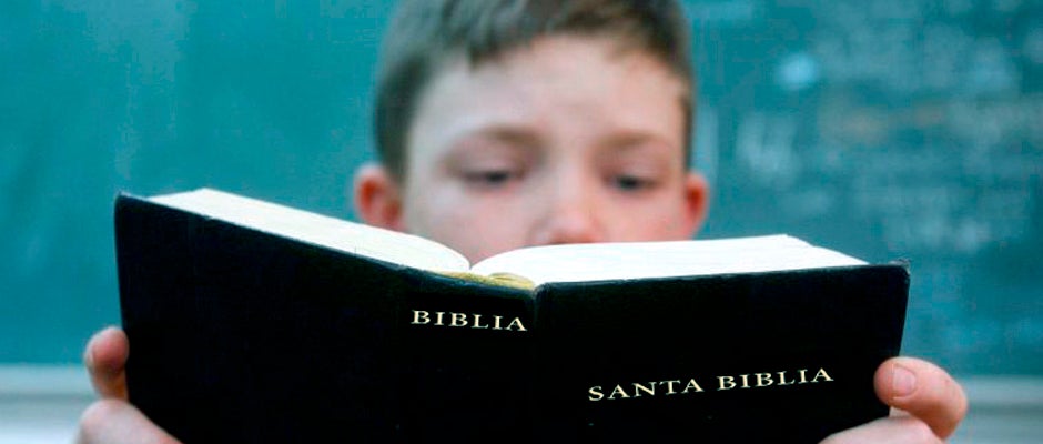 "Diputados deberían correr" a aprobar la lectura de la Biblia