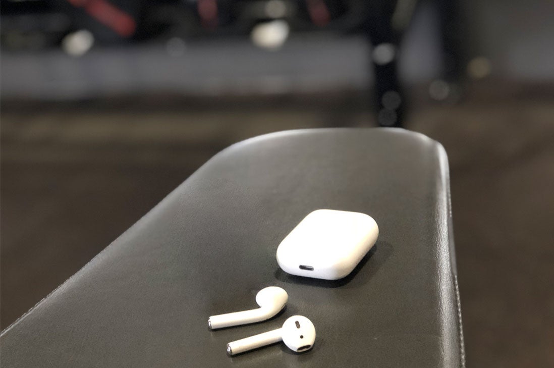  AirPods Apple