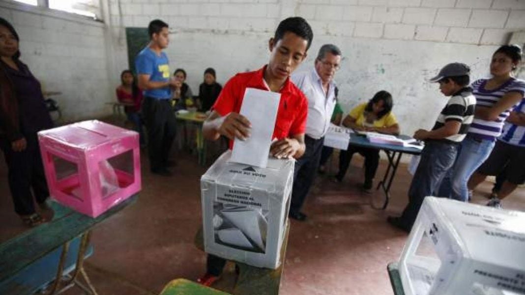 votar por primera vez en Honduras