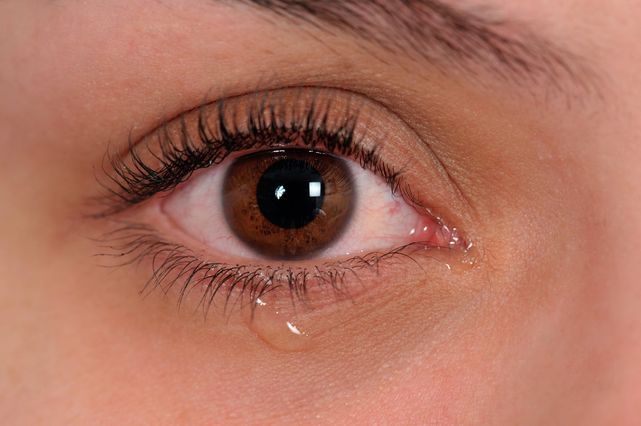 No dormir bien puede producir efectos secundarios tan graves como el deterioro de la vista. Si el problema persiste, es necesario recurrir al oftalmólogo.