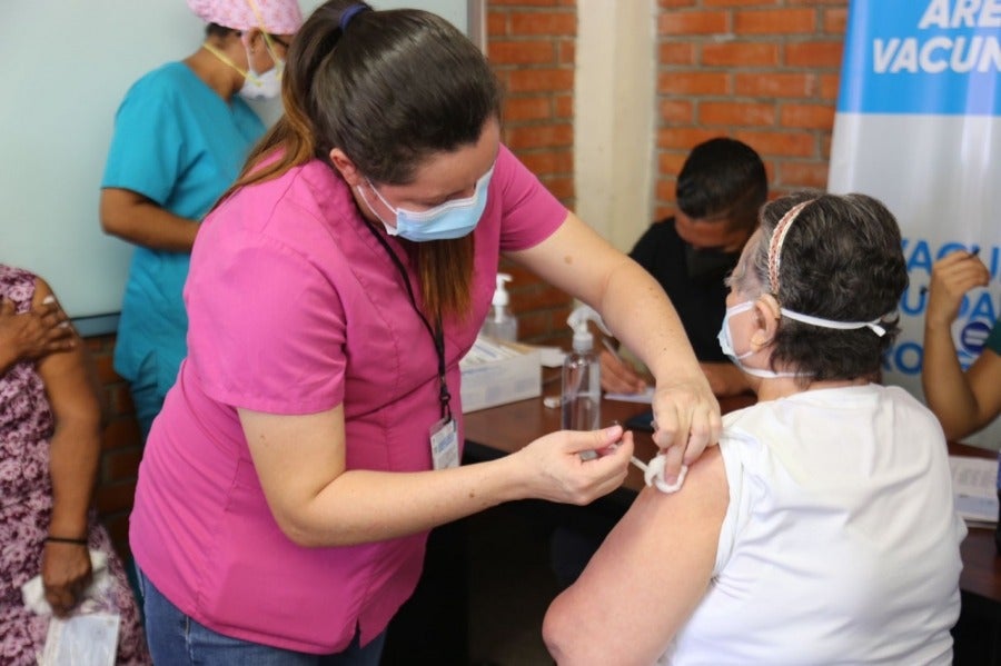 Honduras vacunación COVID-19 domingo