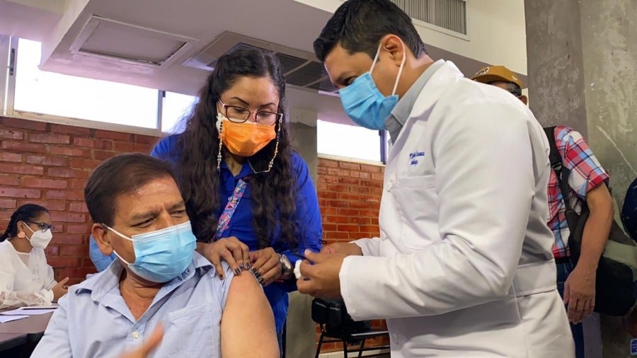 Honduras vacunación COVID-19 domingo
