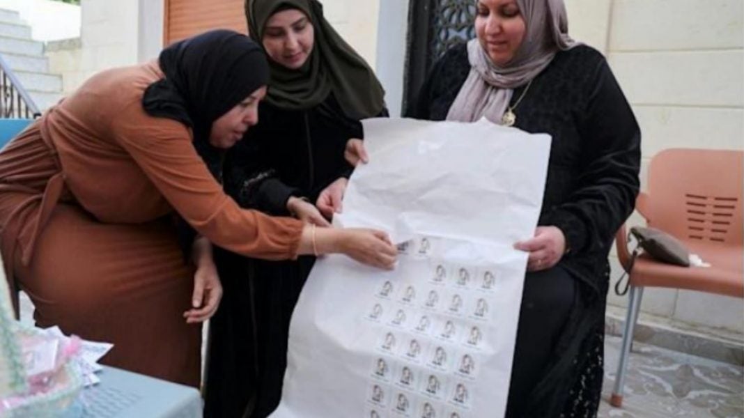 Mujeres ayuntamiento en Cisjordania