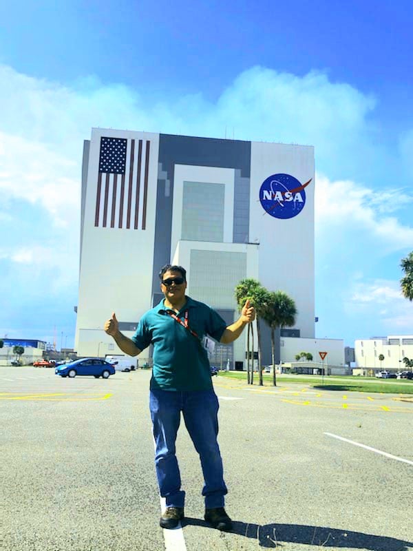 Alex Cruz en la NASA