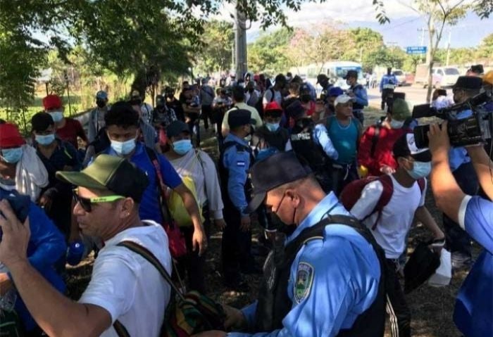 Caravana de migrantes está en Guatemala