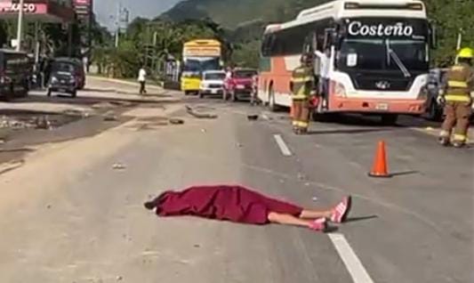mujer atropellada triple colisión en Taulabé